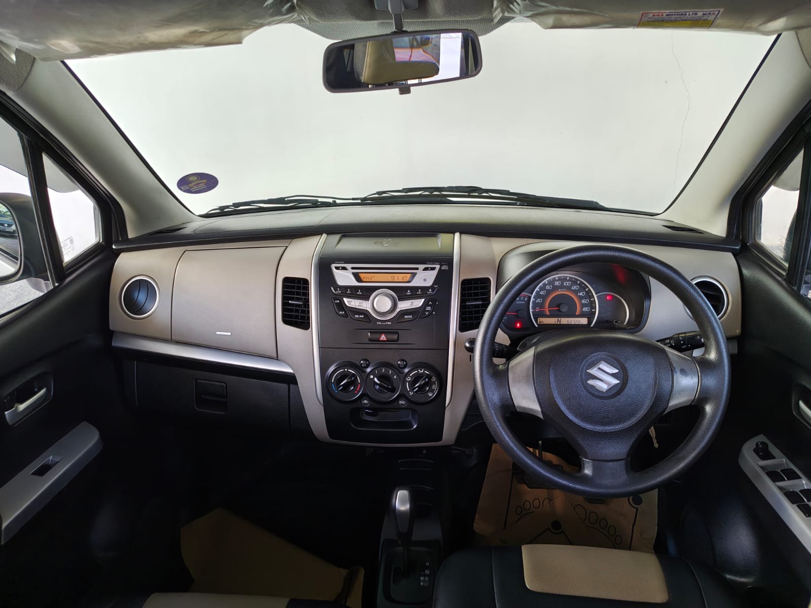 MARUTI SUZUKI WAGON R VXI AMT